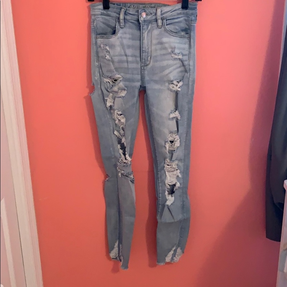 American eagle ripped jeans